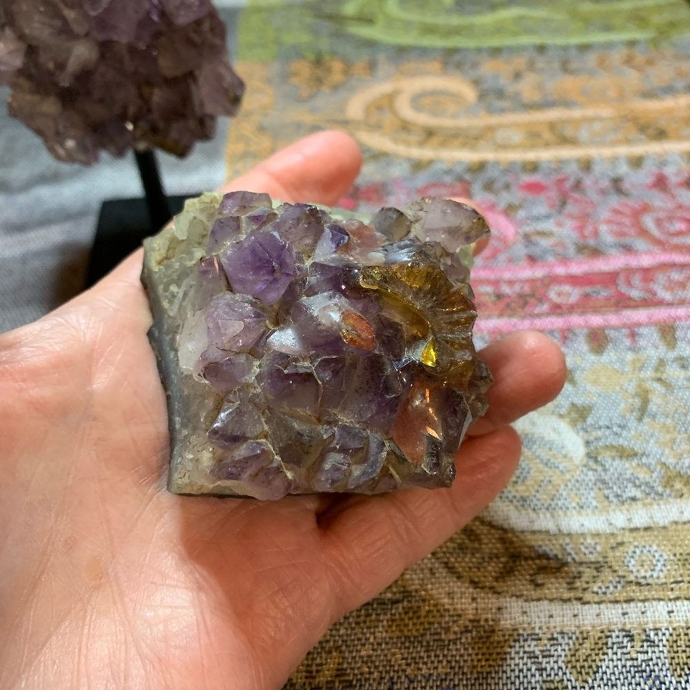 Amethyst crystals - Picture 2 of 8